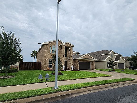 3rd image of 5108 Escondido Pass