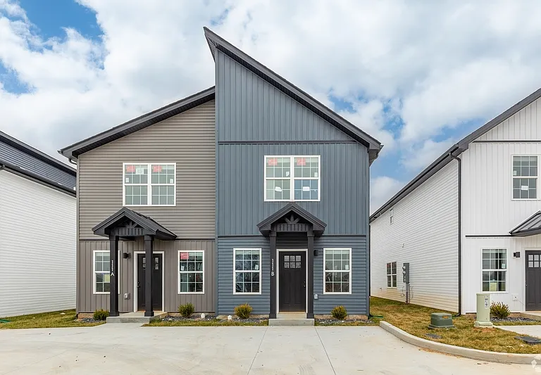 107 Aviator Cir #B — Photo 6