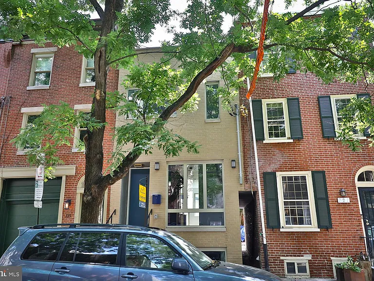 725 S 6th St — Photo 36
