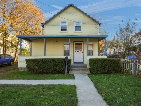 38 Pender Ave, Warwick, RI 02889