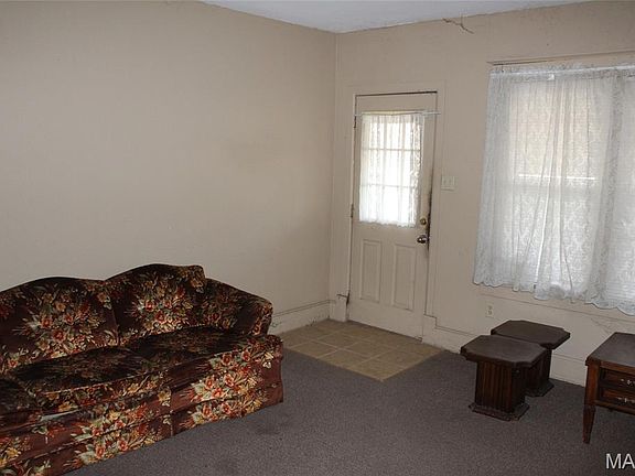 5th image of 1416 Milton Rd