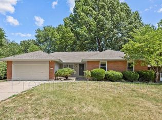 804 NW 11th St, Blue Springs, MO 64015