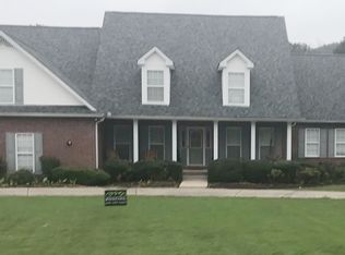 2802 New Hope Rd, Hendersonville, TN 37075