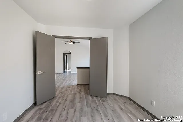 9014 Gill Brg — Photo 6