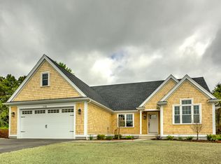 118 Abbey Gate Rd, Barnstable, MA 02630