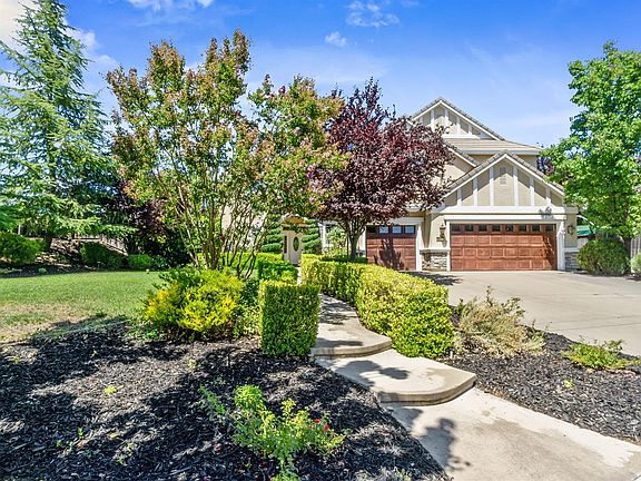 2nd image of 4015 Windsor Point Pl