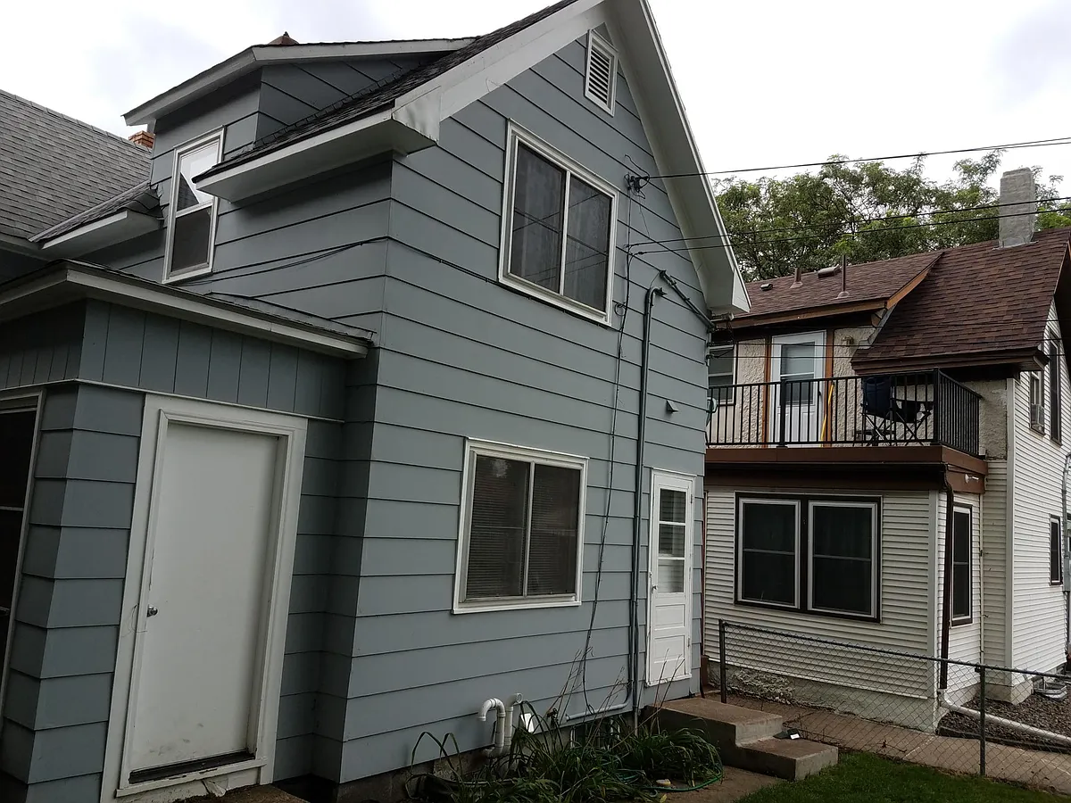 Building Photo - 1331 Buchanan St NE #1