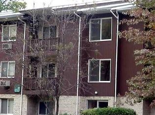 210 Federal Hill Rd, Pompton Lakes, NJ 07442