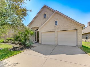 2610 White Falls Dr, Pearland, TX 77584