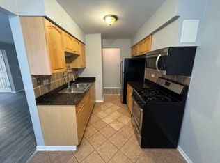 3057 N Narragansett Ave APT 6, Chicago, IL 60634