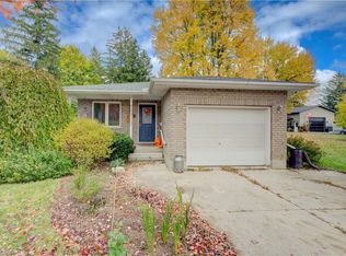 38 Mill St E, Perth East, ON N0K 1M0