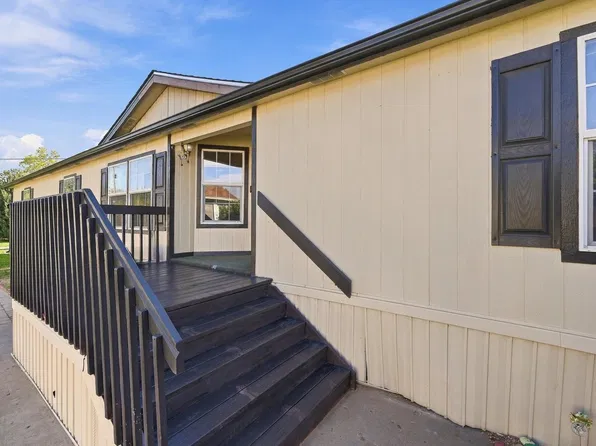 2280 1st Ave #163, Greeley, CO 80631