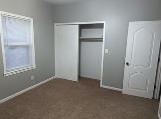 2232 S 11th St, Saint Joseph, MO 64503