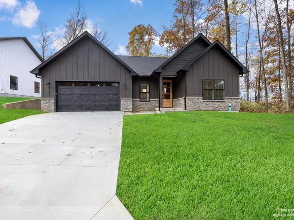 1749 W Ezekiel Dr, Bloomington, IN 47403