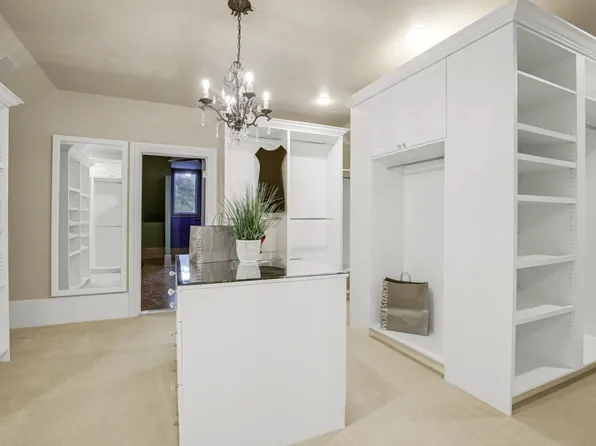 4616 Windsor Ridge Dr, Irving, TX 75038