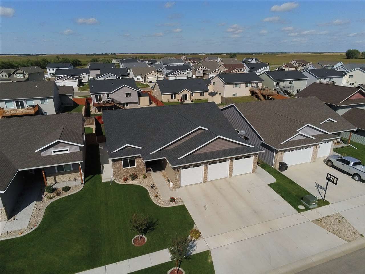 31 Hanfield Ct, Surrey, ND 58785 Zillow