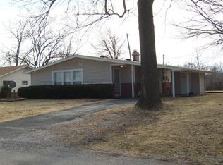 817 Primrose Dr, Belleville, IL