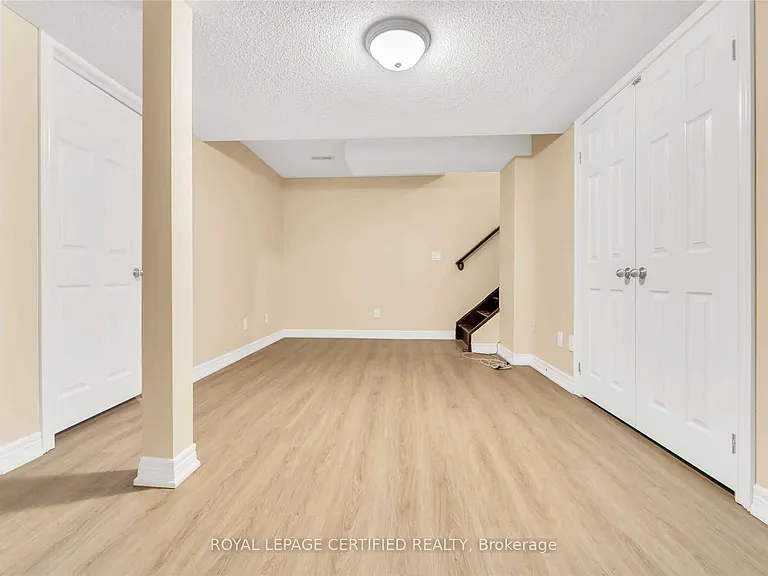 1380 Costigan Rd #17 — Photo 16