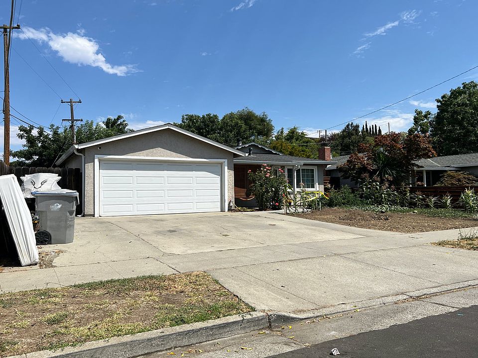2nd image of 4604 Bolero Dr