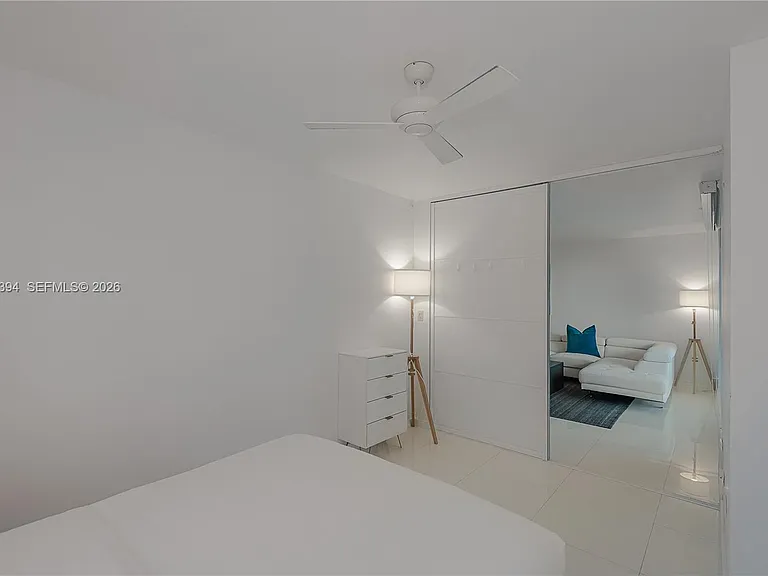 2301 Collins Ave #1538 — Photo 27