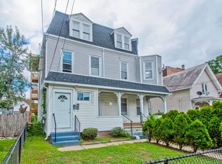 40-42 James St, Holyoke, MA 01040