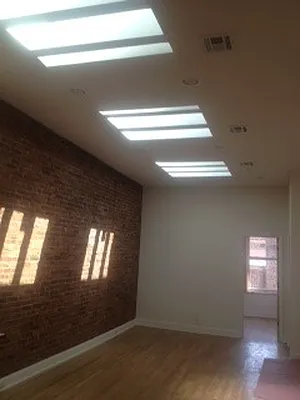 Rented by Alexander Bilu, LREB | media 20