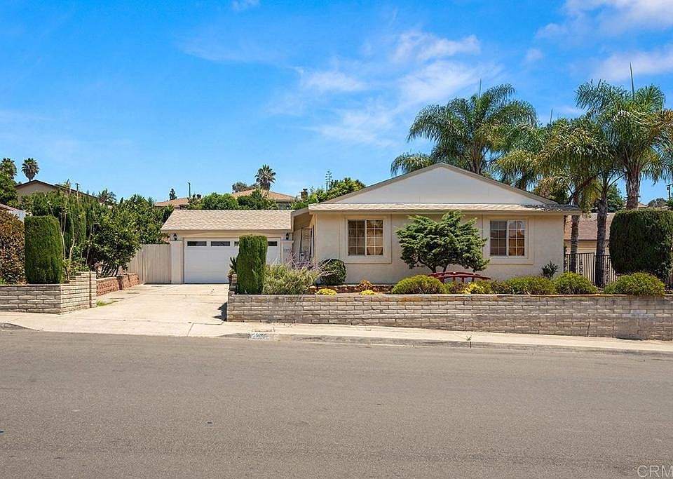 1st image of 2271 Crandall Dr