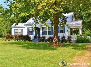 708 S Main St, Newton, MS 39345