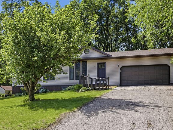 2nd image of 509 Birch Dr