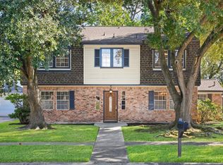 16418 Heatherdale Dr, Houston, TX 77059