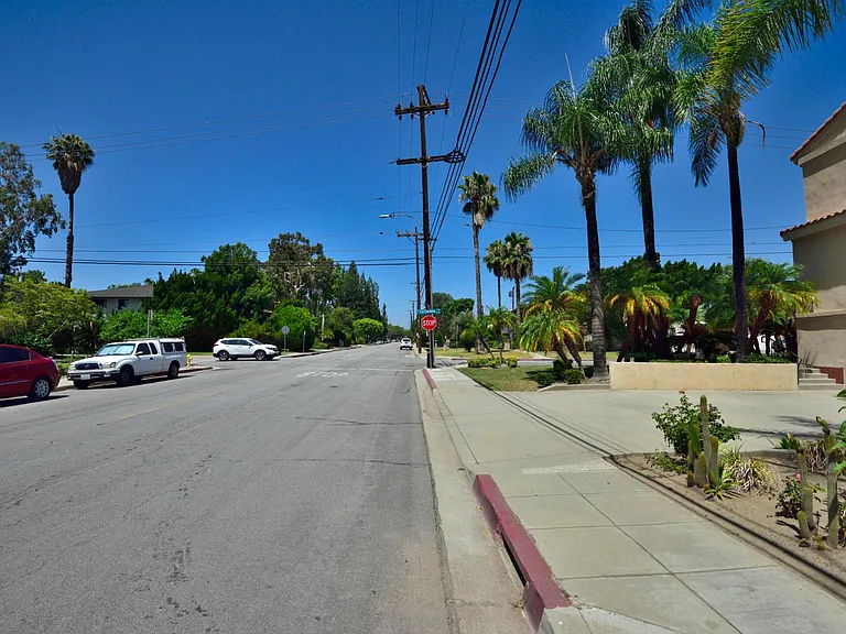 very quiet street