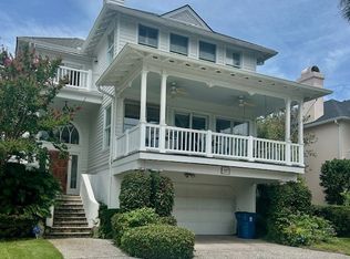 105 Strachan Ln, Saint Simons Island, GA 31522