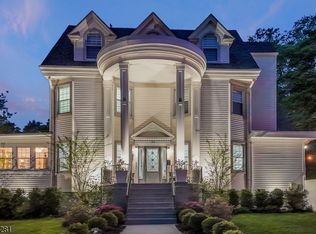 354 Highland Ave, Orange, NJ 07050
