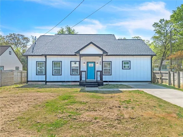 1136 Oak Knoll Ter SE, Atlanta, GA 30315