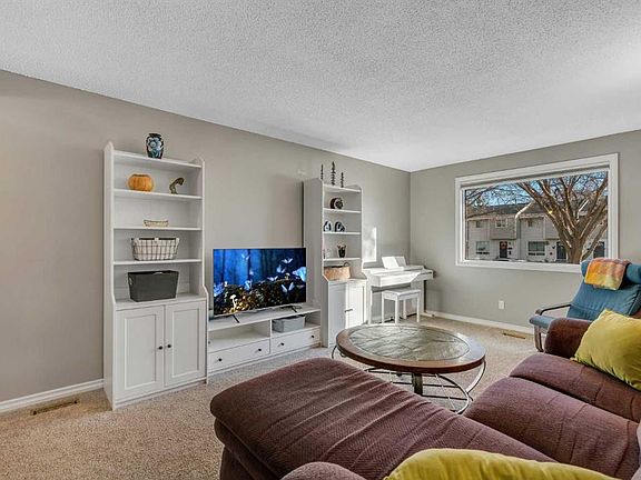 4th image of 203 E Lynnview Rd SE #81