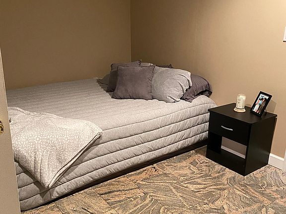 3rd image of 1655 Bayshore Ave #1A