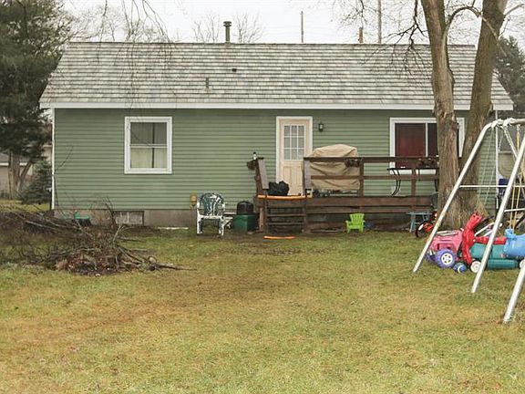 3rd image of 306 S Bronson Ave