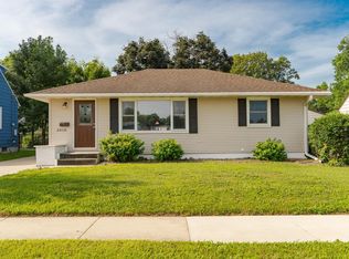 2010 16 1/2 St NW, Rochester, MN 55901