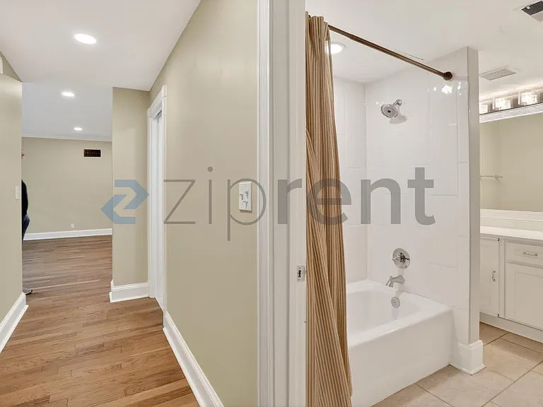 3638 Peachtree Rd NE #206 — Photo 15