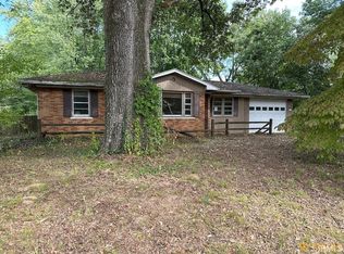 6122 Grand River Rd, Newburgh, IN 47630