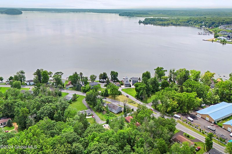 4th image of 1406 NYS Route 9P
