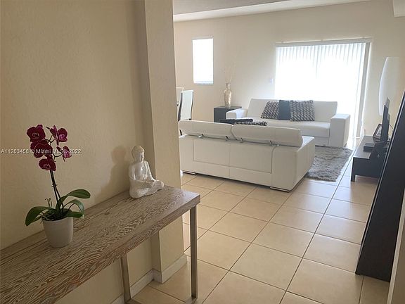 2nd image of 11503 NW 89th St APT 211