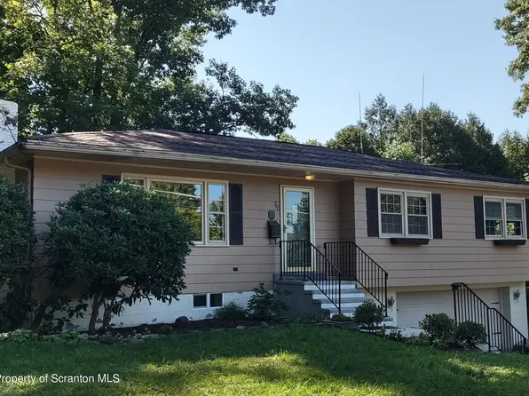 310 Crestwood Ave, Clarks Summit, PA 18411