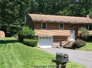 1015 Madison St, Oakland, MD 21550