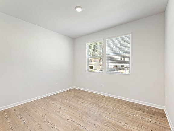 3rd image of 7194 Brushwood Bnd