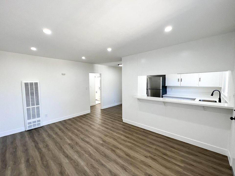 1st image of 5315 Lorna St APT J