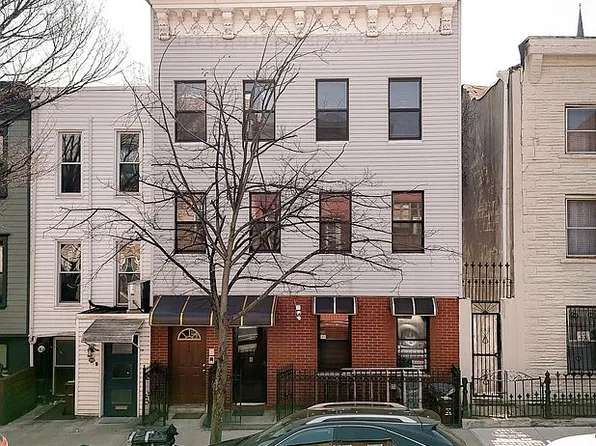 186 Kent St, Brooklyn, NY 11222