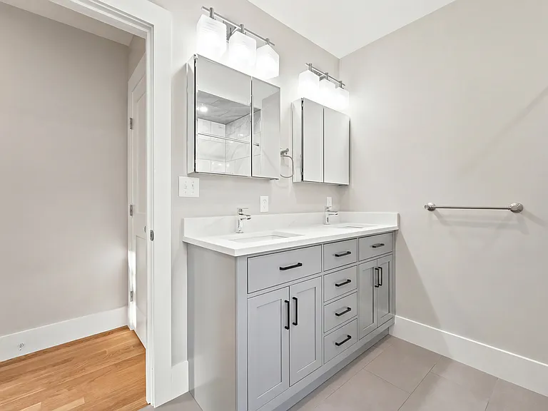 127-129 Palmer St #2 — Photo 10