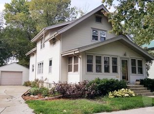 110 Hudson St, Storm Lake, IA 50588