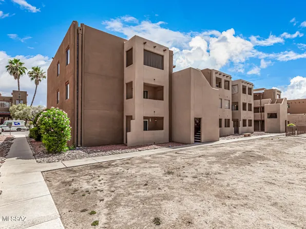 1810 E Blacklidge Dr APT 415, Tucson, AZ 85719